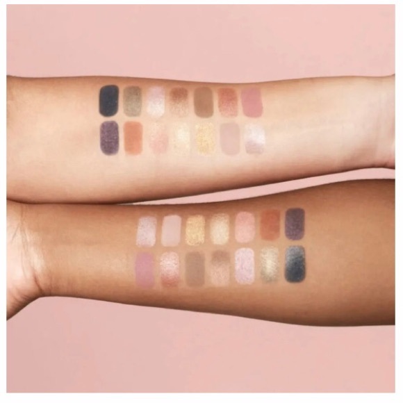 Eyeshadow Palette + free sample - Picture 5 of 10